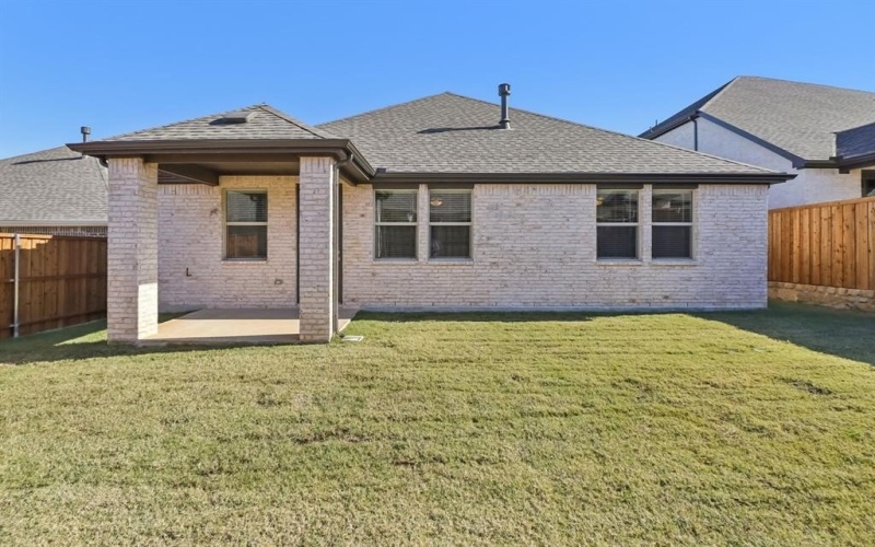 2453 Glacier Ridge, Corinth, TX 76210, 4 Bedrooms Bedrooms, ,3 BathroomsBathrooms,Residential,For Sale,2453 Glacier Ridge,0,20973427