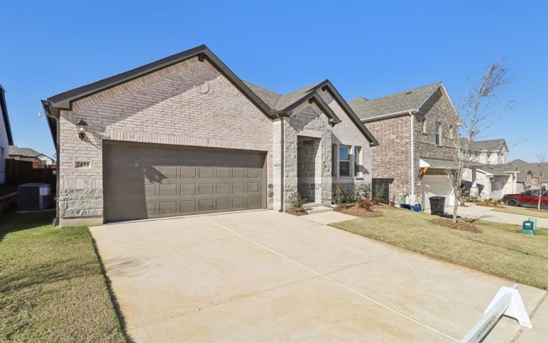 2453 Glacier Ridge, Corinth, TX 76210, 4 Bedrooms Bedrooms, ,3 BathroomsBathrooms,Residential,For Sale,2453 Glacier Ridge,0,20973427