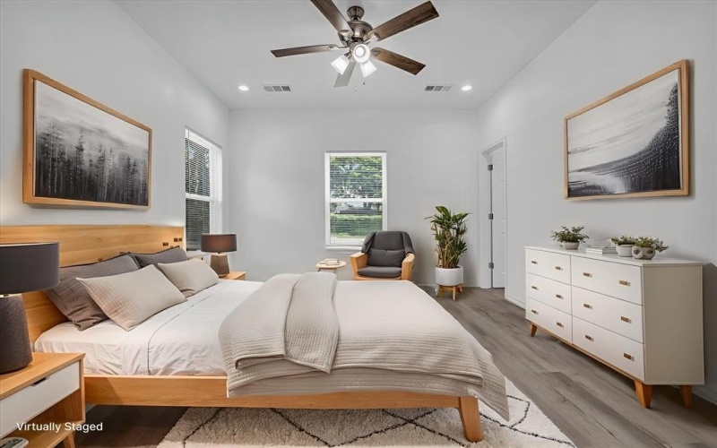 1215 Kellum Street, Waco, TX 76704, 4 Bedrooms Bedrooms, ,5 BathroomsBathrooms,Residential Multi Family,For Sale,1215 Kellum Street,20973825