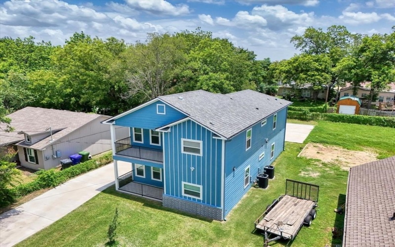 1215 Kellum Street, Waco, TX 76704, 4 Bedrooms Bedrooms, ,5 BathroomsBathrooms,Residential Multi Family,For Sale,1215 Kellum Street,20973825