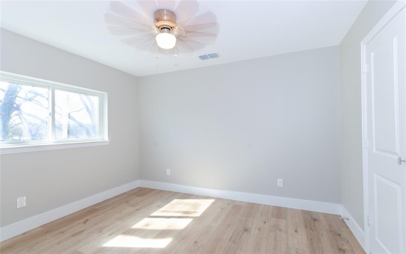 1008 S Throckmorton Street, Sherman, TX 75090, 4 Bedrooms Bedrooms, ,2 BathroomsBathrooms,Residential,For Sale,1008 S Throckmorton Street,20976135