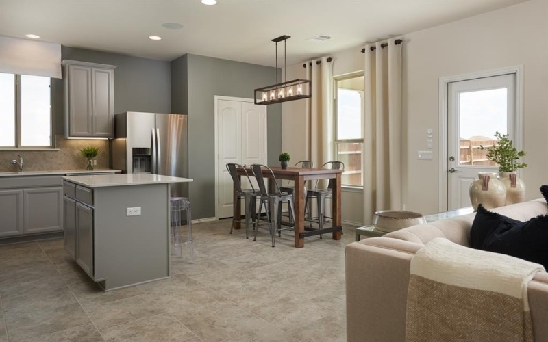 2047 Pleasant Knoll Circle, Forney, TX 75126, 4 Habitaciones Habitaciones , ,3 BañosBaños,Residential,En Venta,2047 Pleasant Knoll Circle,20976147