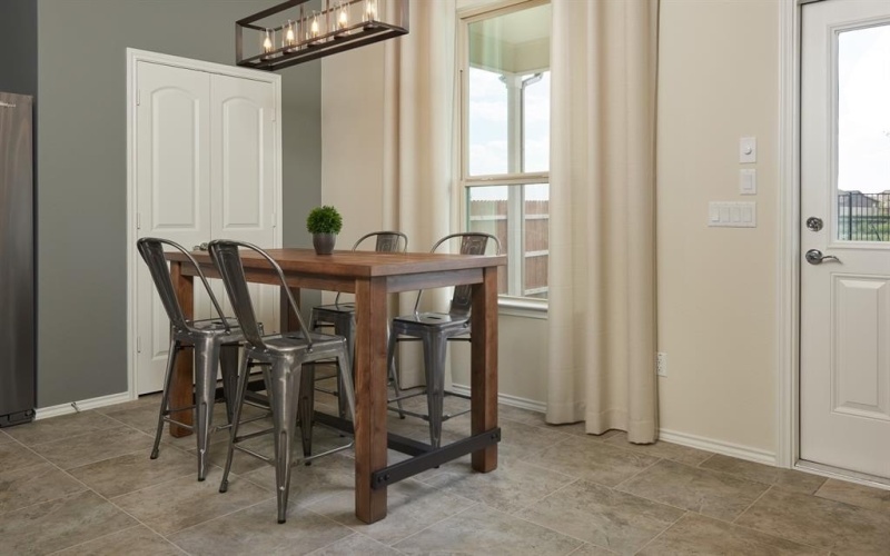 2047 Pleasant Knoll Circle, Forney, TX 75126, 4 Habitaciones Habitaciones , ,3 BañosBaños,Residential,En Venta,2047 Pleasant Knoll Circle,20976147