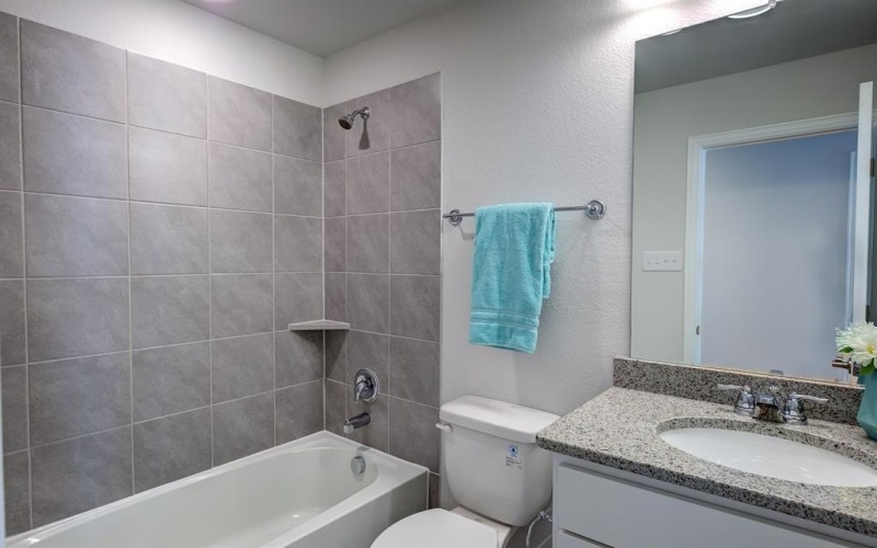 204 Savannah Lane, Oak Point, TX 75068, 4 Habitaciones Habitaciones , ,3 BañosBaños,Residential,En Venta,204 Savannah Lane,20976162