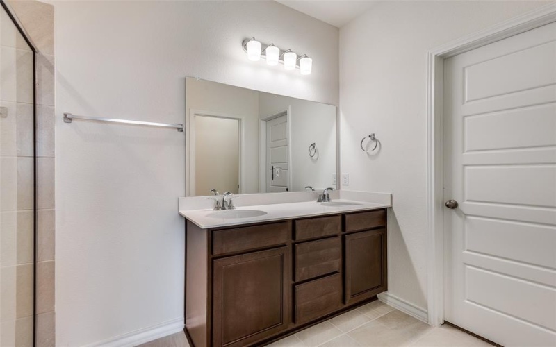 721 Saxony Drive, Princeton, TX 75407, 4 Habitaciones Habitaciones , ,2 BañosBaños,Residential,En Venta,721 Saxony Drive,0,20976164