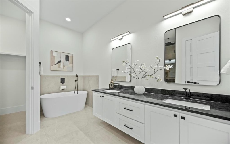 3404 Umyousef Court, Irving, TX 75038, 4 Habitaciones Habitaciones , ,5 BañosBaños,Residential,En Venta,3404 Umyousef Court,20976493