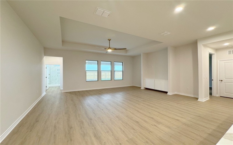 2661 Lannister, Corpus Christi, TX 78415, 4 Bedrooms Bedrooms, ,3 BathroomsBathrooms,Residential,For Sale,2661 Lannister,450147