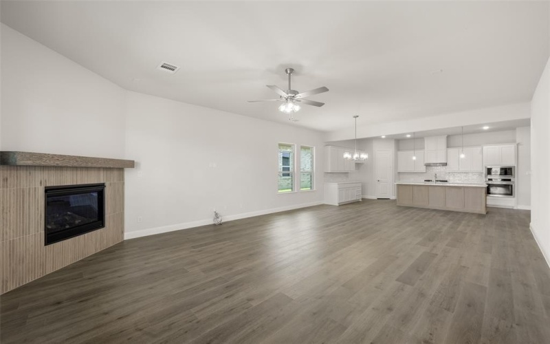 409 Wabash Drive, Waxahachie, TX 75167, 4 Bedrooms Bedrooms, ,3 BathroomsBathrooms,Residential,For Sale,409 Wabash Drive,20976595