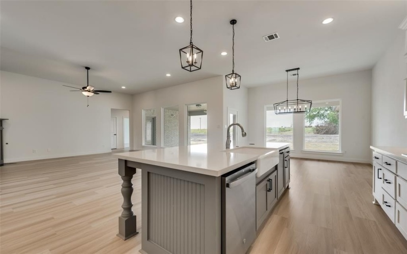1117 Barrix Drive, Forney, TX 75126, 4 Habitaciones Habitaciones , ,3 BañosBaños,Residential,En Venta,1117 Barrix Drive,20976646