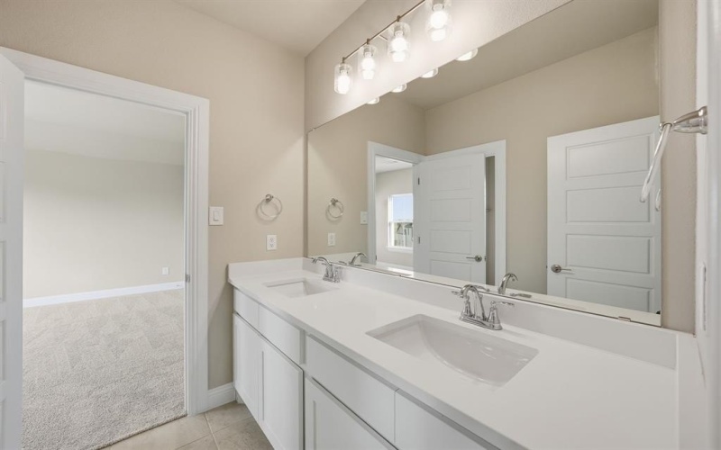 1609 Rolling Heights Lane, Fort Worth, TX 76008, 5 Habitaciones Habitaciones , ,5 BañosBaños,Residential,En Venta,1609 Rolling Heights Lane,0,20976663