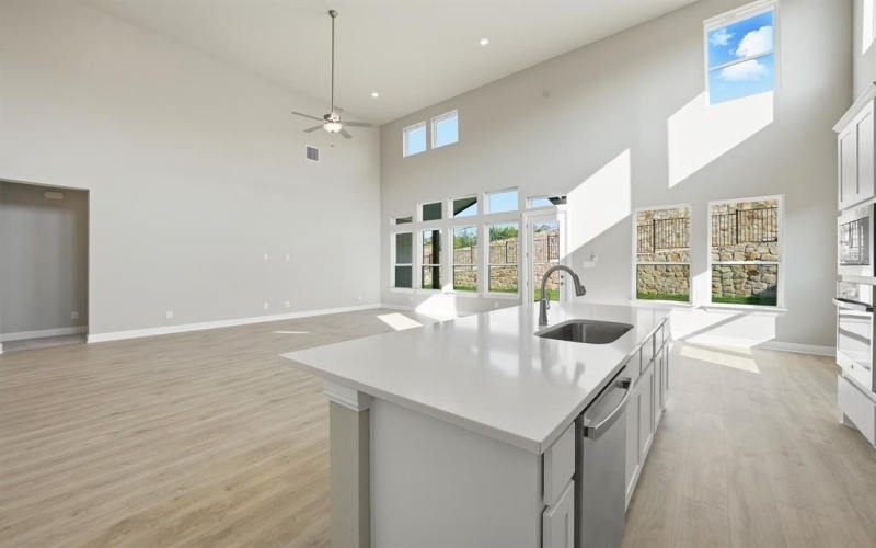 1609 Rolling Heights Lane, Fort Worth, TX 76008, 5 Habitaciones Habitaciones , ,5 BañosBaños,Residential,En Venta,1609 Rolling Heights Lane,0,20976663
