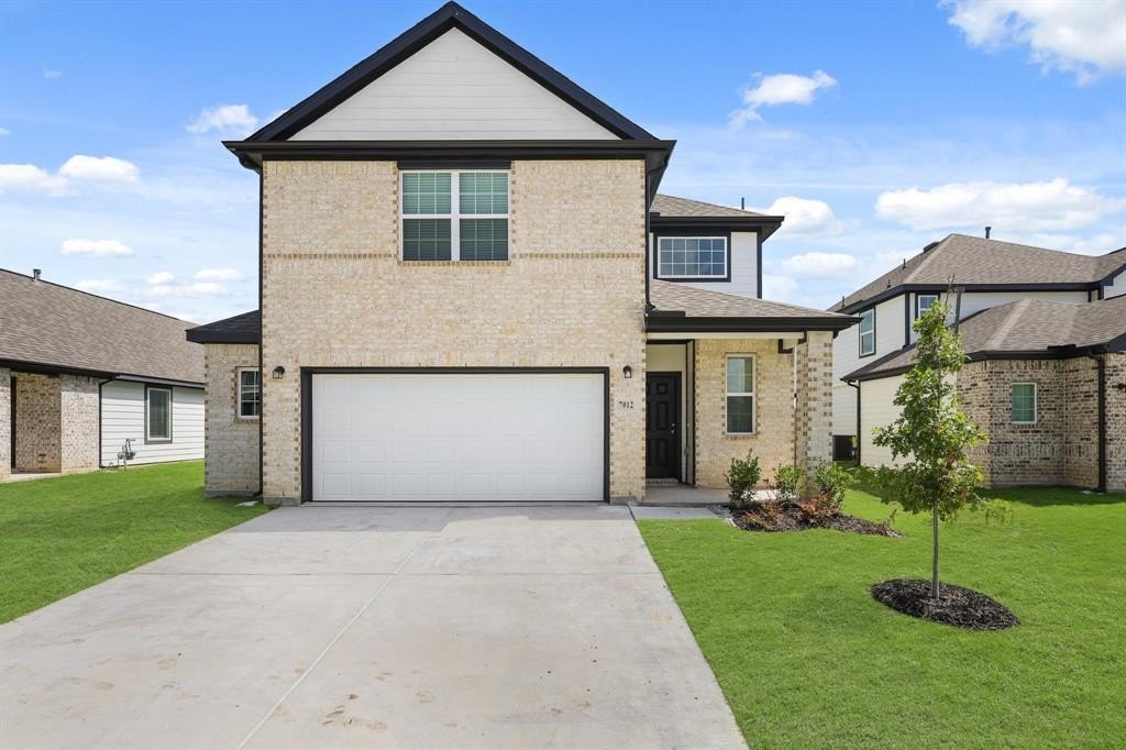 7012 Trestle Street, Fort Worth, TX 76036, 4 Bedrooms Bedrooms, ,2 BathroomsBathrooms,Residential,For Sale,7012 Trestle Street,20976696