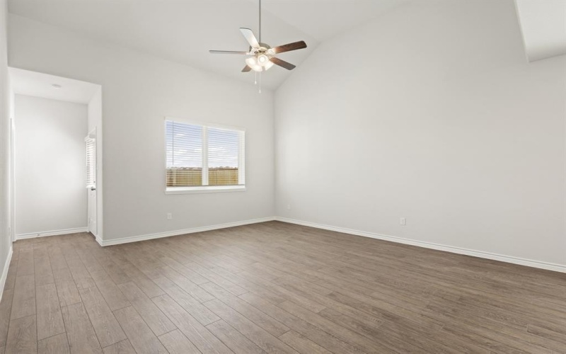 7012 Trestle Street, Fort Worth, TX 76036, 4 Bedrooms Bedrooms, ,2 BathroomsBathrooms,Residential,For Sale,7012 Trestle Street,20976696