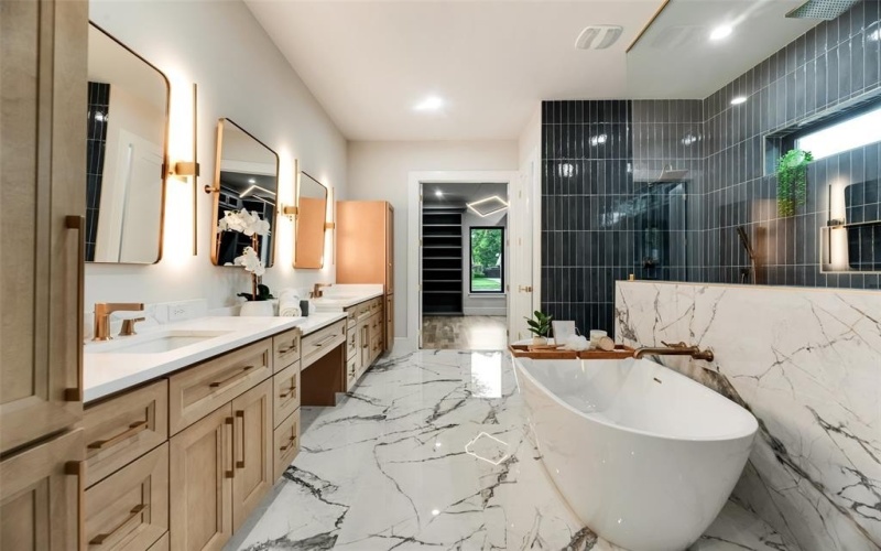 3306 Northaven Road, Dallas, TX 75229, 4 Bedrooms Bedrooms, ,5 BathroomsBathrooms,Residential,For Sale,3306 Northaven Road,20976845