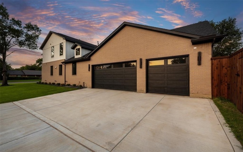 3306 Northaven Road, Dallas, TX 75229, 4 Bedrooms Bedrooms, ,5 BathroomsBathrooms,Residential,For Sale,3306 Northaven Road,20976845