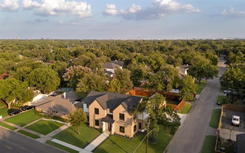 3306 Northaven Road, Dallas, TX 75229, 4 Bedrooms Bedrooms, ,5 BathroomsBathrooms,Residential,For Sale,3306 Northaven Road,20976845