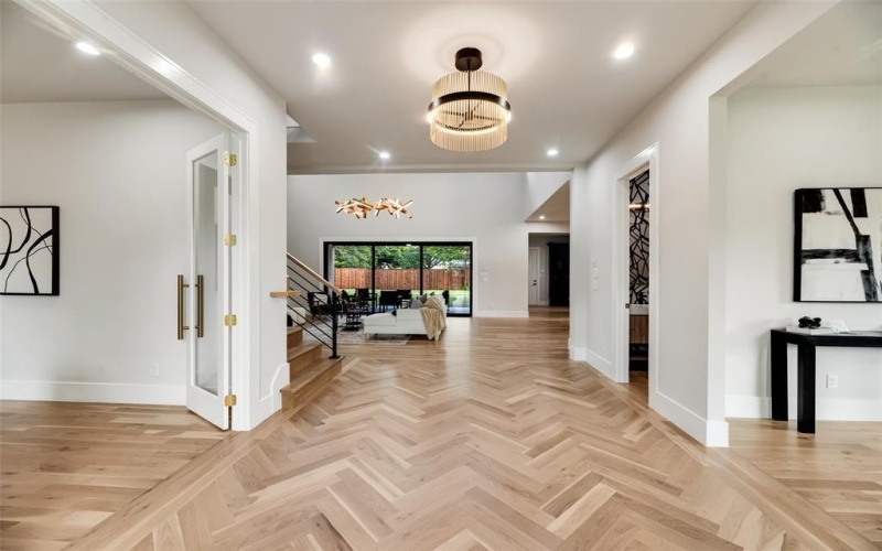 3306 Northaven Road, Dallas, TX 75229, 4 Bedrooms Bedrooms, ,5 BathroomsBathrooms,Residential,For Sale,3306 Northaven Road,20976845