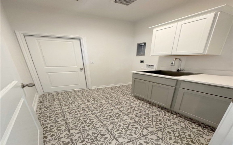 2550 Las Estrellas Street, Corpus Christi, TX 78414, 4 Bedrooms Bedrooms, ,3 BathroomsBathrooms,Residential,For Sale,2550 Las Estrellas Street,450165