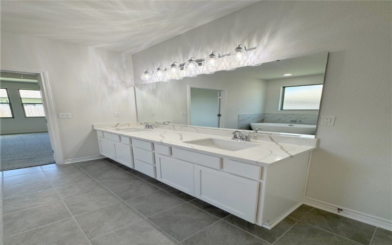 2550 Las Estrellas Street, Corpus Christi, TX 78414, 4 Bedrooms Bedrooms, ,3 BathroomsBathrooms,Residential,For Sale,2550 Las Estrellas Street,450165
