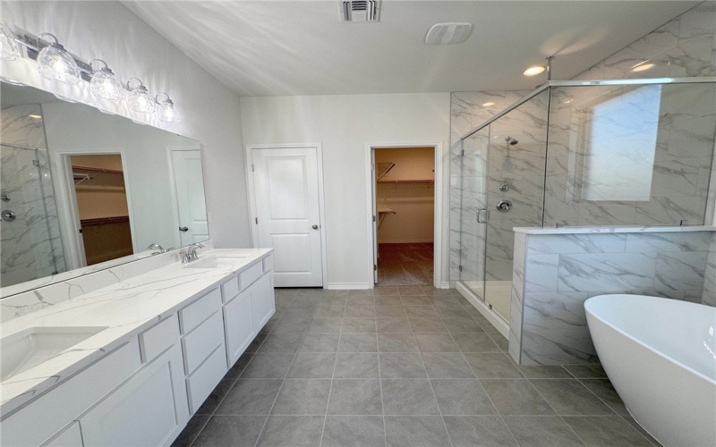 2550 Las Estrellas Street, Corpus Christi, TX 78414, 4 Bedrooms Bedrooms, ,3 BathroomsBathrooms,Residential,For Sale,2550 Las Estrellas Street,450165