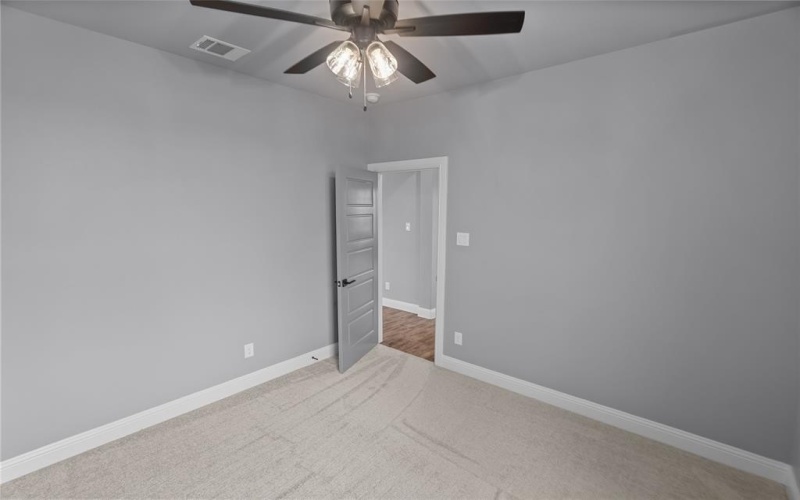 8504 Stallion Dr, Godley, TX 76044, 4 Bedrooms Bedrooms, ,3 BathroomsBathrooms,Residential,For Sale,8504 Stallion Dr,20977085
