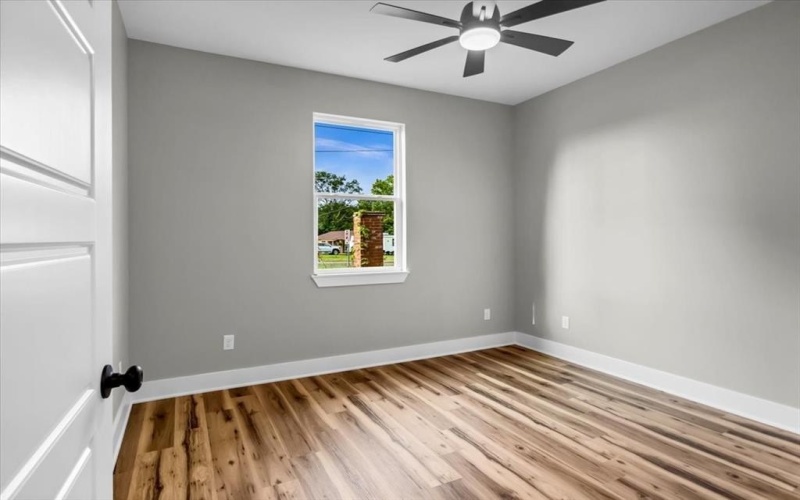 1002 E Main, Whitehouse, TX 75791, 3 Bedrooms Bedrooms, ,2 BathroomsBathrooms,Residential,For Sale,1002 E Main,0,20977106