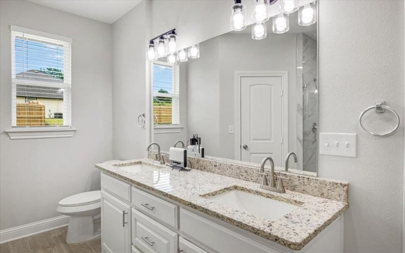 182 Allen, Kilgore, TX 75662, 4 Bedrooms Bedrooms, ,2 BathroomsBathrooms,Residential,For Sale,182 Allen,20977136