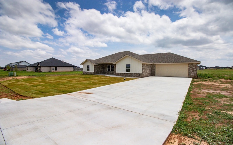 10101 COCKLEBUR Lane, Amarillo, TX 79119-0023, 3 Habitaciones Habitaciones , ,2 BañosBaños,Residential,En Venta,10101 COCKLEBUR Lane,0,25-5612