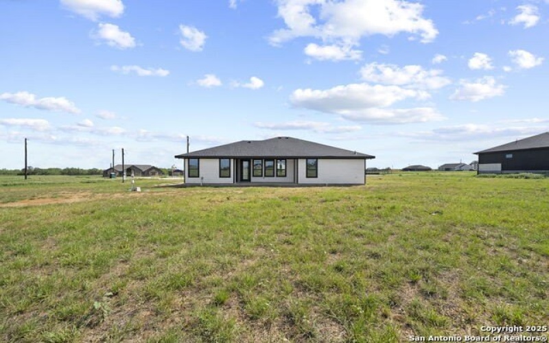 113 Hidden Cove, Floresville, TX 78114, 4 Bedrooms Bedrooms, ,3 BathroomsBathrooms,Residential,For Sale,113 Hidden Cove,1877781