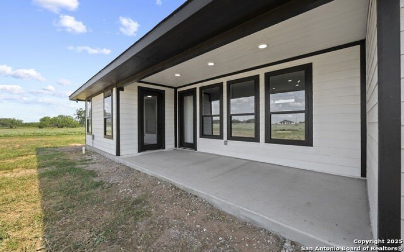 113 Hidden Cove, Floresville, TX 78114, 4 Bedrooms Bedrooms, ,3 BathroomsBathrooms,Residential,For Sale,113 Hidden Cove,1877781