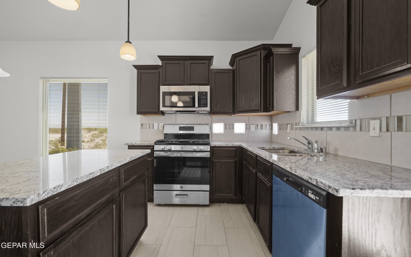 14392 Tobe Davis Drive, Horizon City, TX 79928, 4 Habitaciones Habitaciones , ,2 BañosBaños,Residential,En Venta,14392 Tobe Davis Drive,925044