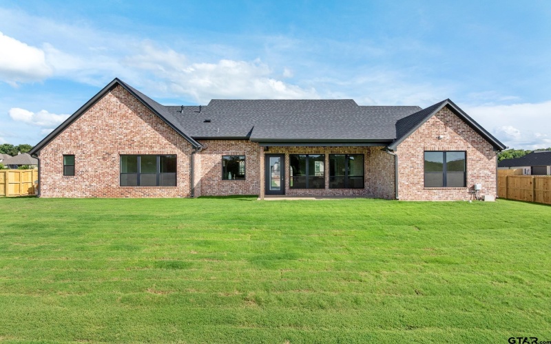 506 Artesian Meadow, Bullard, TX 75757, 4 Bedrooms Bedrooms, ,3 BathroomsBathrooms,Residential,For Sale,506 Artesian Meadow,25009482