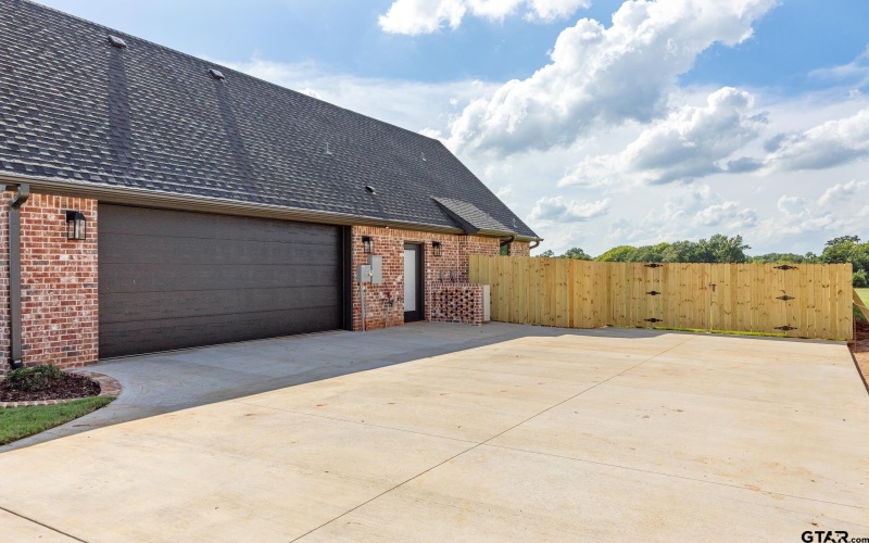 506 Artesian Meadow, Bullard, TX 75757, 4 Bedrooms Bedrooms, ,3 BathroomsBathrooms,Residential,For Sale,506 Artesian Meadow,25009482