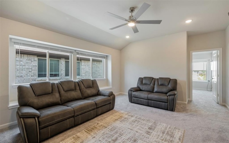 1500 Laurel Avenue, Aubrey, TX 76227, 5 Bedrooms Bedrooms, ,3 BathroomsBathrooms,Residential,For Sale,1500 Laurel Avenue,0,20974705