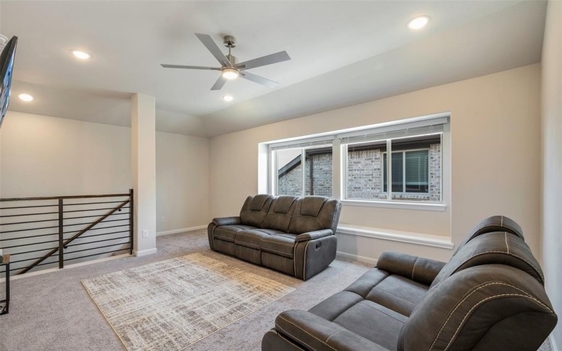 1500 Laurel Avenue, Aubrey, TX 76227, 5 Bedrooms Bedrooms, ,3 BathroomsBathrooms,Residential,For Sale,1500 Laurel Avenue,0,20974705