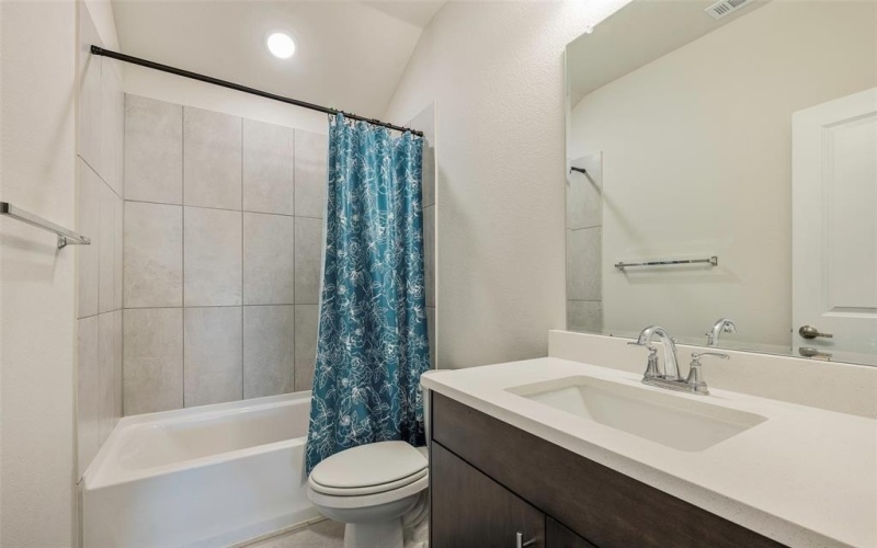 1500 Laurel Avenue, Aubrey, TX 76227, 5 Bedrooms Bedrooms, ,3 BathroomsBathrooms,Residential,For Sale,1500 Laurel Avenue,0,20974705