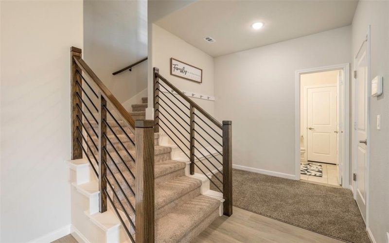 1500 Laurel Avenue, Aubrey, TX 76227, 5 Bedrooms Bedrooms, ,3 BathroomsBathrooms,Residential,For Sale,1500 Laurel Avenue,0,20974705
