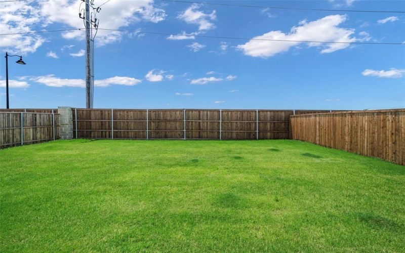 1500 Laurel Avenue, Aubrey, TX 76227, 5 Bedrooms Bedrooms, ,3 BathroomsBathrooms,Residential,For Sale,1500 Laurel Avenue,0,20974705