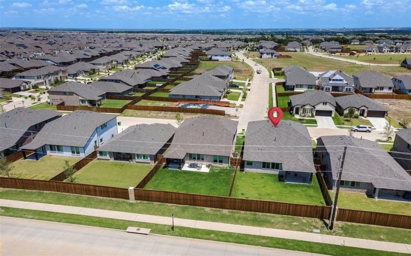 1500 Laurel Avenue, Aubrey, TX 76227, 5 Bedrooms Bedrooms, ,3 BathroomsBathrooms,Residential,For Sale,1500 Laurel Avenue,0,20974705