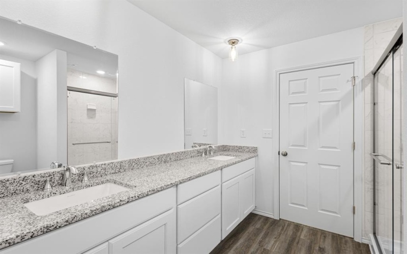 306 Sherman Street, Nocona, TX 76255, 3 Habitaciones Habitaciones , ,2 BañosBaños,Residential,En Venta,306 Sherman Street,20975108