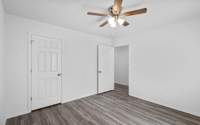 306 Sherman Street, Nocona, TX 76255, 3 Habitaciones Habitaciones , ,2 BañosBaños,Residential,En Venta,306 Sherman Street,20975108