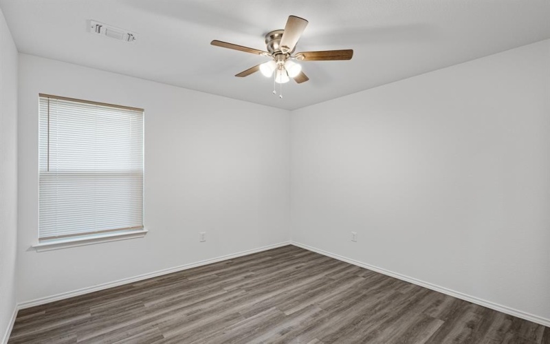 306 Sherman Street, Nocona, TX 76255, 3 Habitaciones Habitaciones , ,2 BañosBaños,Residential,En Venta,306 Sherman Street,20975108