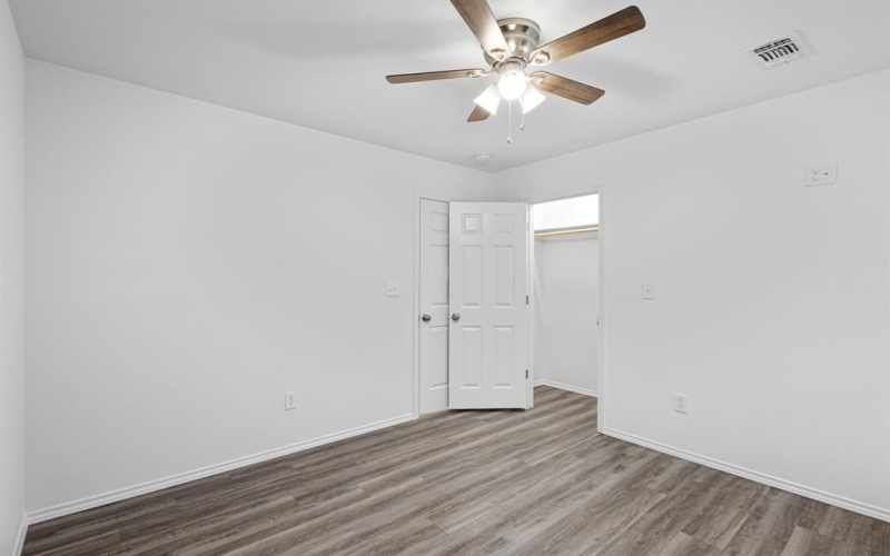 306 Sherman Street, Nocona, TX 76255, 3 Habitaciones Habitaciones , ,2 BañosBaños,Residential,En Venta,306 Sherman Street,20975108