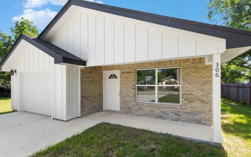 306 Sherman Street, Nocona, TX 76255, 3 Habitaciones Habitaciones , ,2 BañosBaños,Residential,En Venta,306 Sherman Street,20975108