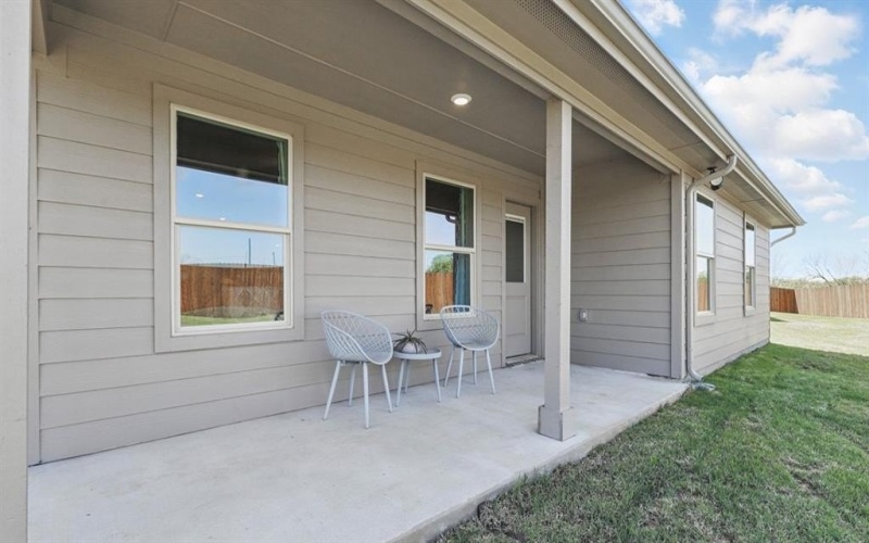 426 LUBBOCK Drive, Azle, TX 76020, 4 Bedrooms Bedrooms, ,2 BathroomsBathrooms,Residential,For Sale,426 LUBBOCK Drive,20975533