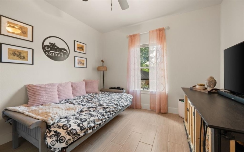 739 Flint Street, Fort Worth, TX 76115, 4 Bedrooms Bedrooms, ,2 BathroomsBathrooms,Residential,For Sale,739 Flint Street,20976649