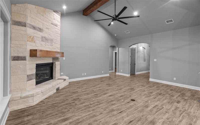 8525 Wild Colt Drive, Godley, TX 76044, 4 Bedrooms Bedrooms, ,2 BathroomsBathrooms,Residential,For Sale,8525 Wild Colt Drive,20977097