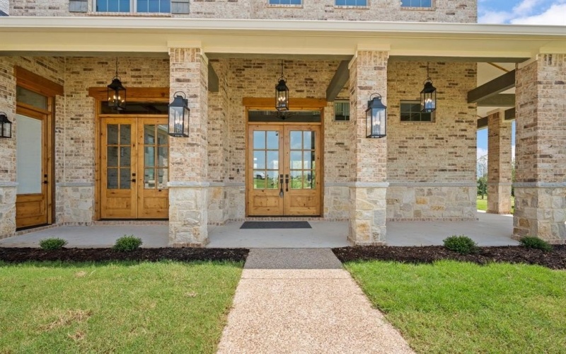 2516 Mosley Court, Cedar Hill, TX 75104, 5 Habitaciones Habitaciones , ,5 BañosBaños,Residential,En Venta,2516 Mosley Court,20977318