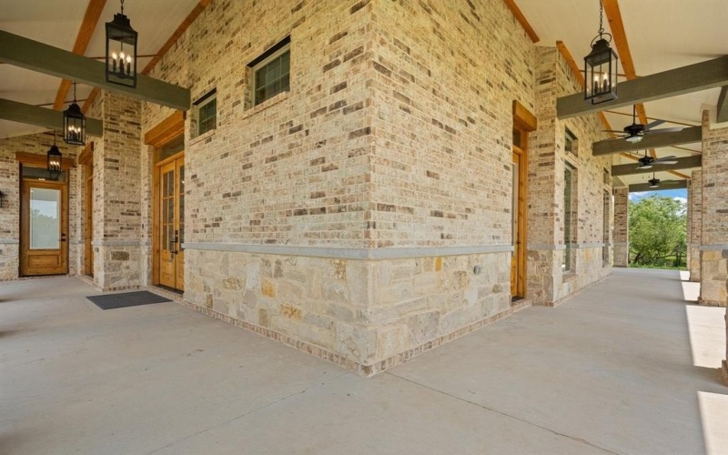 2516 Mosley Court, Cedar Hill, TX 75104, 5 Habitaciones Habitaciones , ,5 BañosBaños,Residential,En Venta,2516 Mosley Court,20977318