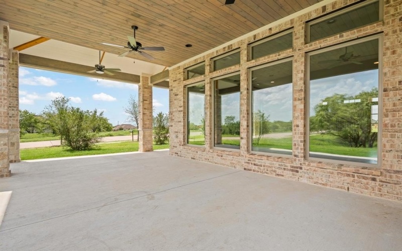 2516 Mosley Court, Cedar Hill, TX 75104, 5 Habitaciones Habitaciones , ,5 BañosBaños,Residential,En Venta,2516 Mosley Court,20977318